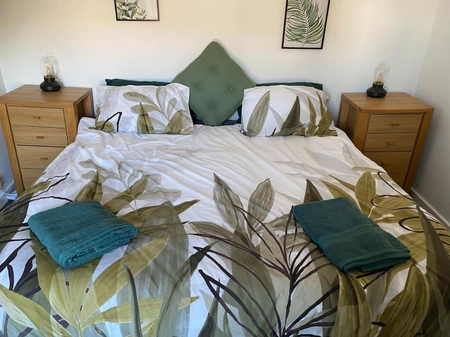 Honeycomb Cottage Newburgh  Екстер'єр фото